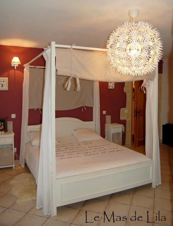 Maison D'Hotes Le Mas De Lila Vers-Pont-du-Gard Buitenkant foto